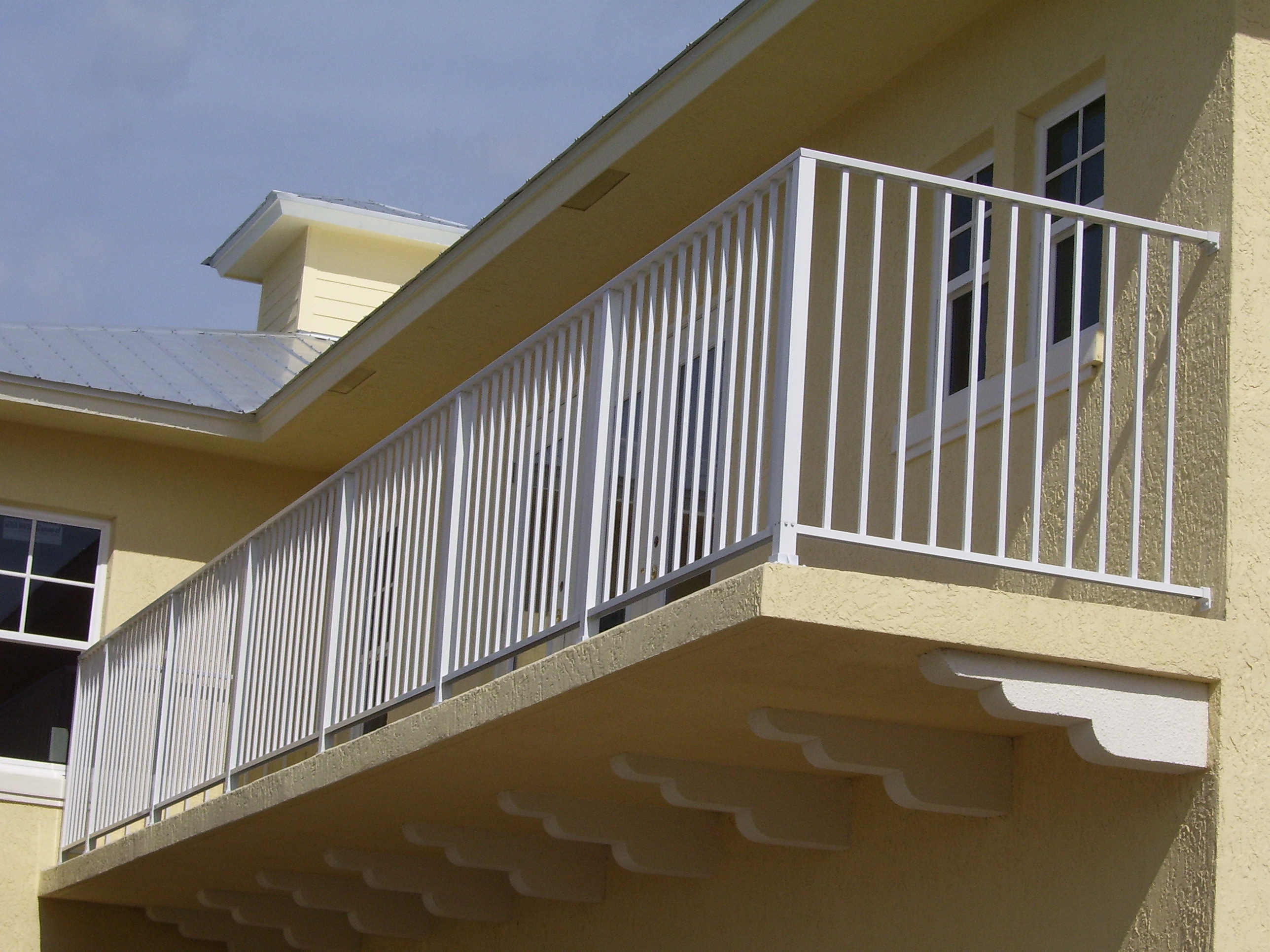 Also offering aluminum railing